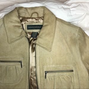 🤍BANANA REPUBLIC🤍 tan suede cargo jacket